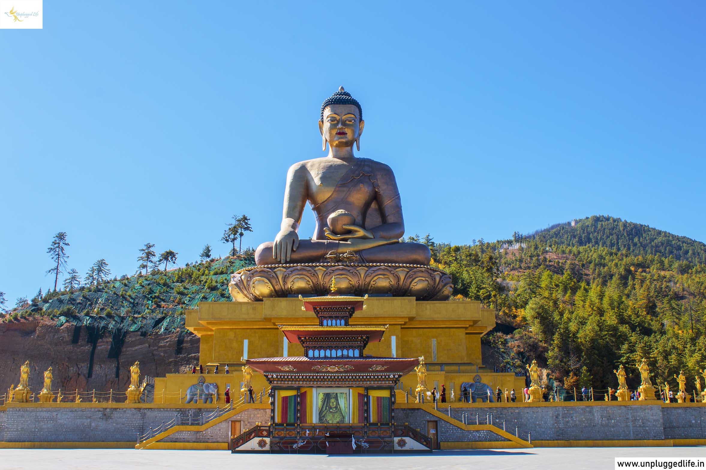 Bhutan Trip Itinerary, Unplugged Life, Punakha Dzong, Travel Bhutan, Bhutan on Budget, Kingdom of Happiness, Simply Bhutan, Travel Asia, History, Dochula, Buddha Dordenma, Memorial Chorten, Tashichho Dzong